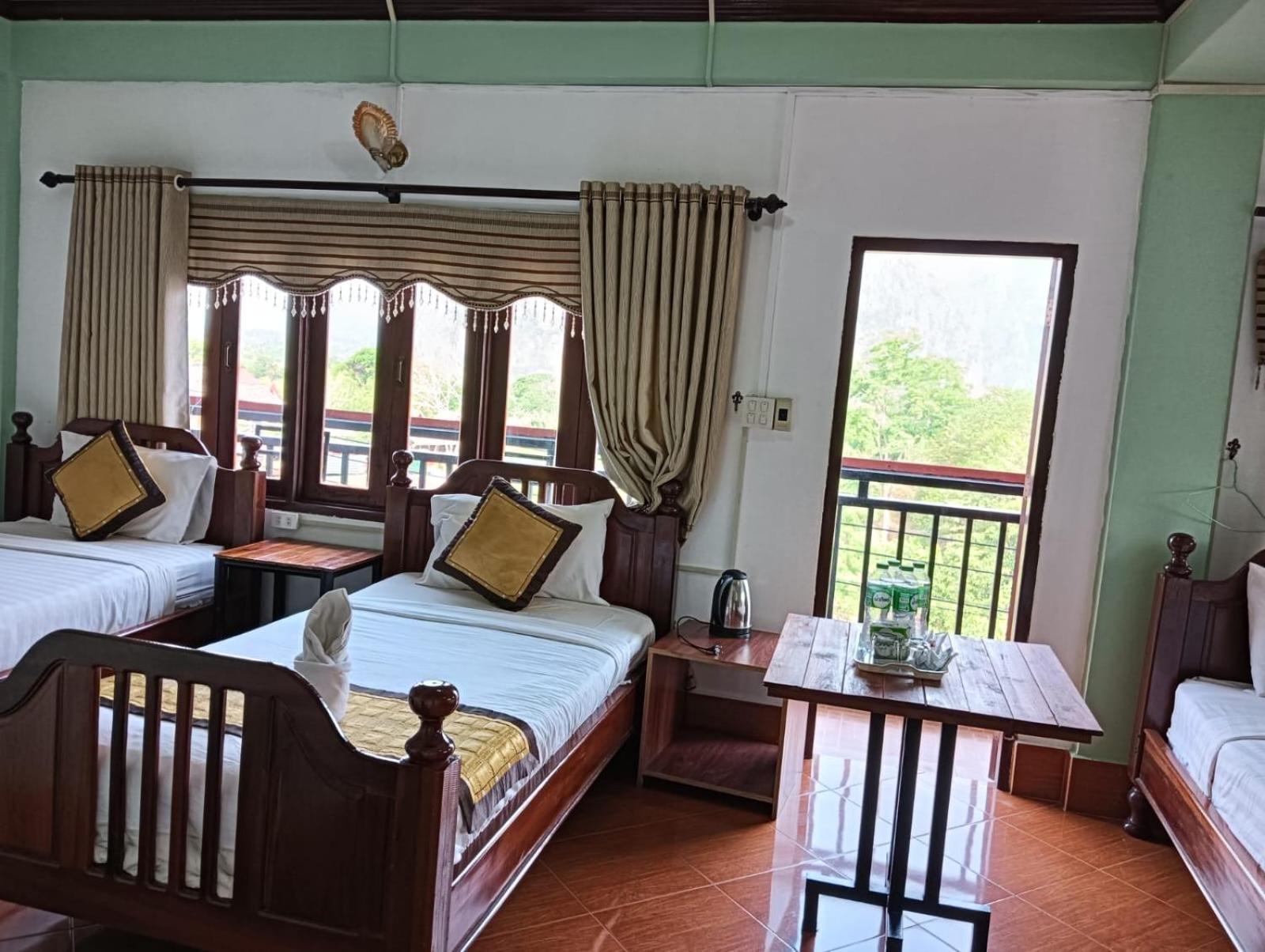 Bountang Riverside Hotel Vang Vieng Exterior foto