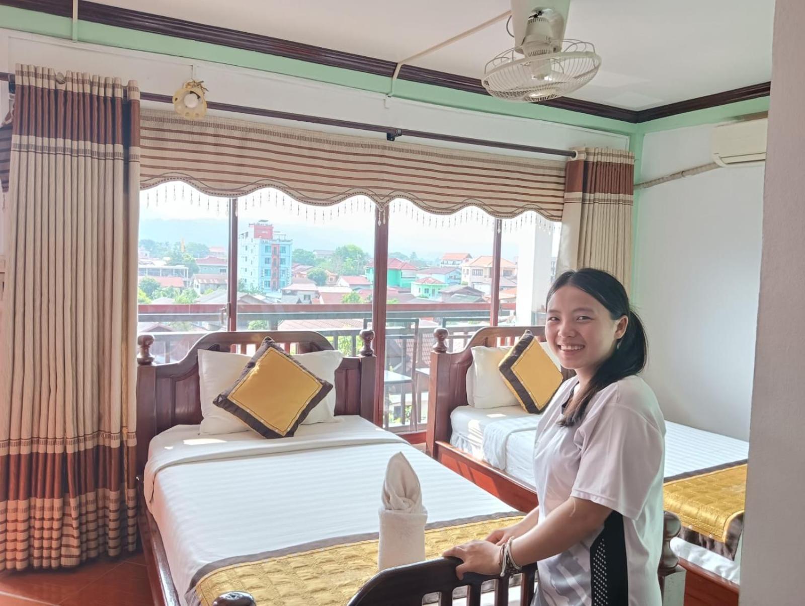 Bountang Riverside Hotel Vang Vieng Exterior foto