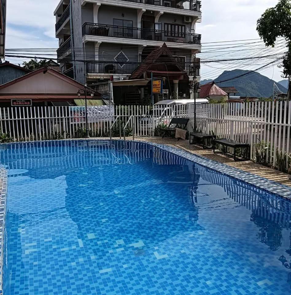Bountang Riverside Hotel Vang Vieng Exterior foto